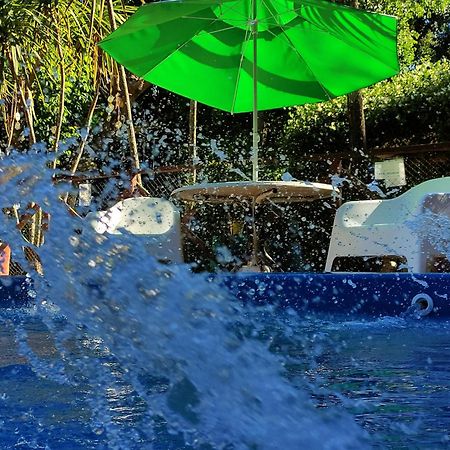 Studios La Bella Vida En Escobar Belén de Escobar エクステリア 写真