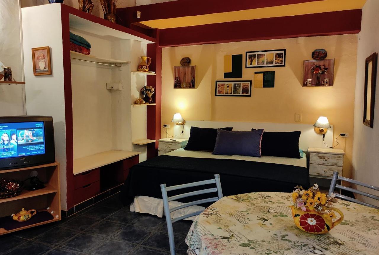 Studios La Bella Vida En Escobar Belén de Escobar エクステリア 写真